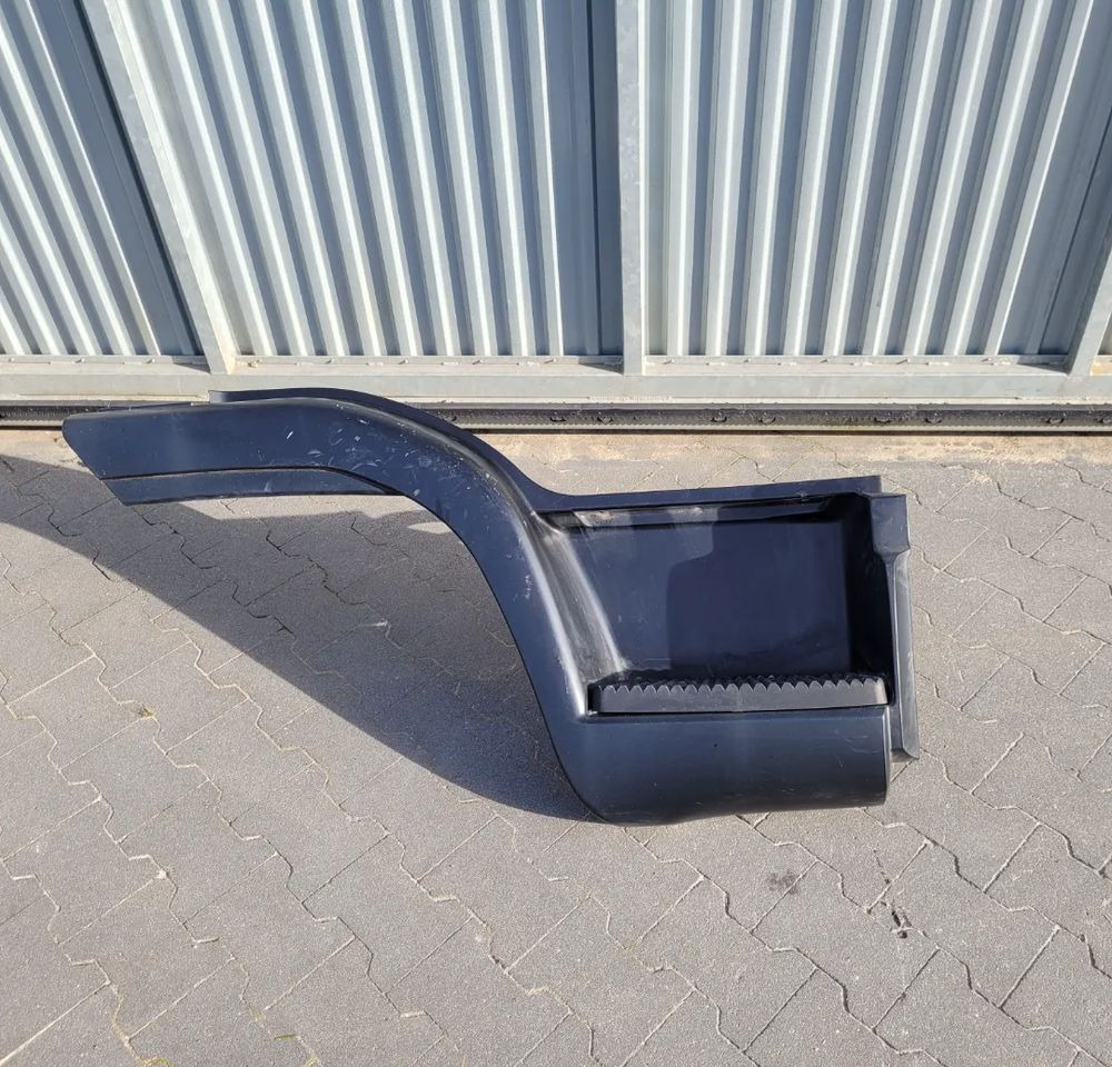 STOPNICA IVECO EUROCARGO ORYGINAL RH. - Trittbrett für LKW: das Bild 1 STOPNICA IVECO EUROCARGO ORYGINAL RH. - Trittbrett für LKW: das Bild 1