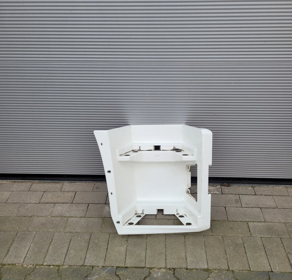 STOPNICA RENAULT RANGE T GAMA RH ORYGINAŁ 50145376 CHWALIM116 - Karosserie und Außen für LKW: das Bild 1 STOPNICA RENAULT RANGE T GAMA RH ORYGINAŁ 50145376 CHWALIM116 - Karosserie und Außen für LKW: das Bild 1