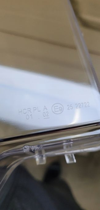 SZKLO KLOSZ LAMPY RENAULT RANGE T GAMA PRAWY - Hauptscheinwerfer für LKW: das Bild 3 SZKLO KLOSZ LAMPY RENAULT RANGE T GAMA PRAWY - Hauptscheinwerfer für LKW: das Bild 3