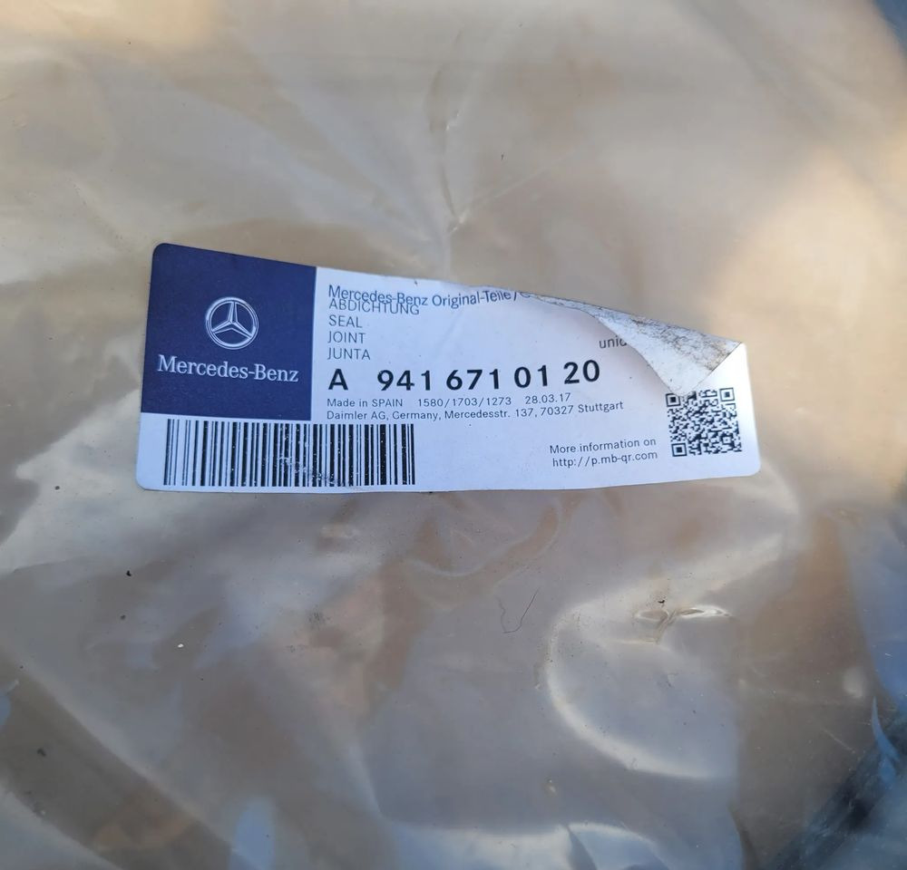 USZCZELKA SZYBY MERCEDES ACTROS MP3 NOWY ORYGINAŁ A9416710120 CHWALIM116 - Fenster und Teile für LKW: das Bild 2 USZCZELKA SZYBY MERCEDES ACTROS MP3 NOWY ORYGINAŁ A9416710120 CHWALIM116 - Fenster und Teile für LKW: das Bild 2