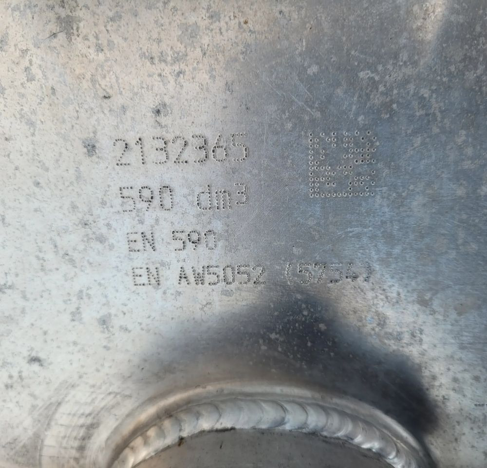 ZBIORNIK PALIWA DAF 2132365 590L ORYGINAŁ CHWALIM116 - Kraftstoffaufbereitung/ Kraftstoffförderung für LKW: das Bild 5 ZBIORNIK PALIWA DAF 2132365 590L ORYGINAŁ CHWALIM116 - Kraftstoffaufbereitung/ Kraftstoffförderung für LKW: das Bild 5