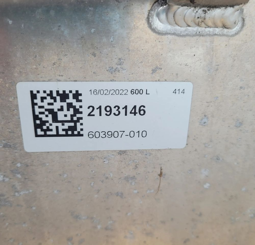 ZBIORNIK PALIWA DAF 2193146 600L 196X52X68 CHWALIM116 - Kraftstoffaufbereitung/ Kraftstoffförderung für LKW: das Bild 4 ZBIORNIK PALIWA DAF 2193146 600L 196X52X68 CHWALIM116 - Kraftstoffaufbereitung/ Kraftstoffförderung für LKW: das Bild 4