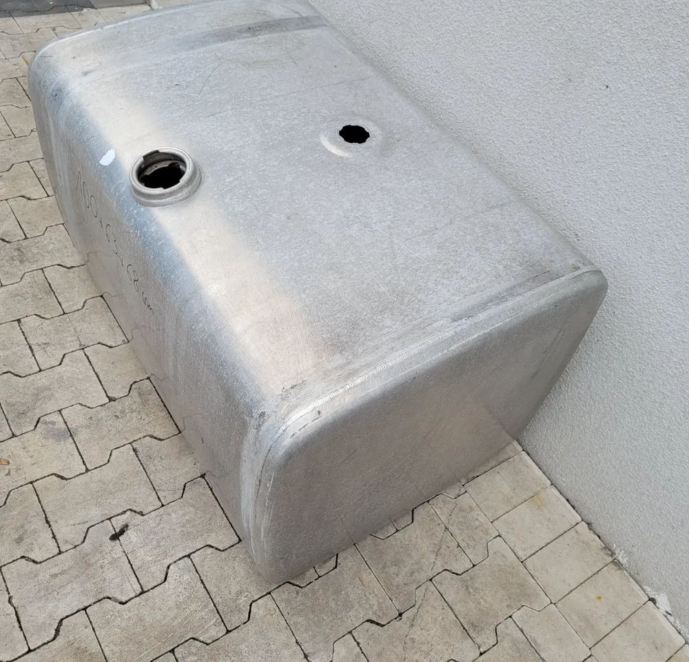 ZBIORNIK PALIWA IVECO MAN 400L 100X63X68 - Kraftstofftank für LKW: das Bild 2 ZBIORNIK PALIWA IVECO MAN 400L 100X63X68 - Kraftstofftank für LKW: das Bild 2