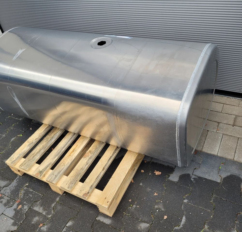 ZBIORNIK PALIWA VOLVO RENAULT 22038784 475L 150X55X68CM CHWALIM116 - Kraftstoffaufbereitung/ Kraftstoffförderung für LKW: das Bild 2 ZBIORNIK PALIWA VOLVO RENAULT 22038784 475L 150X55X68CM CHWALIM116 - Kraftstoffaufbereitung/ Kraftstoffförderung für LKW: das Bild 2