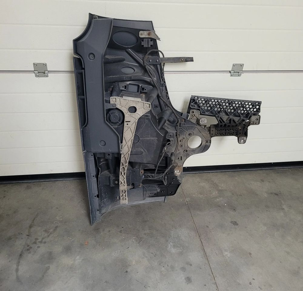 ZDERZAK MERCEDES ACTROS MP4 LEWY - Stoßstange für LKW: das Bild 5 ZDERZAK MERCEDES ACTROS MP4 LEWY - Stoßstange für LKW: das Bild 5