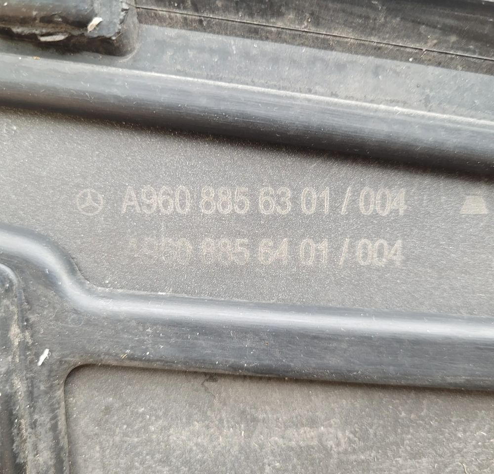 ZDERZAK MERCEDES ACTROS MP4 MP5 ORYGINAŁ A9608856301 CHWALIM116 - Stoßstange für LKW: das Bild 5 ZDERZAK MERCEDES ACTROS MP4 MP5 ORYGINAŁ A9608856301 CHWALIM116 - Stoßstange für LKW: das Bild 5