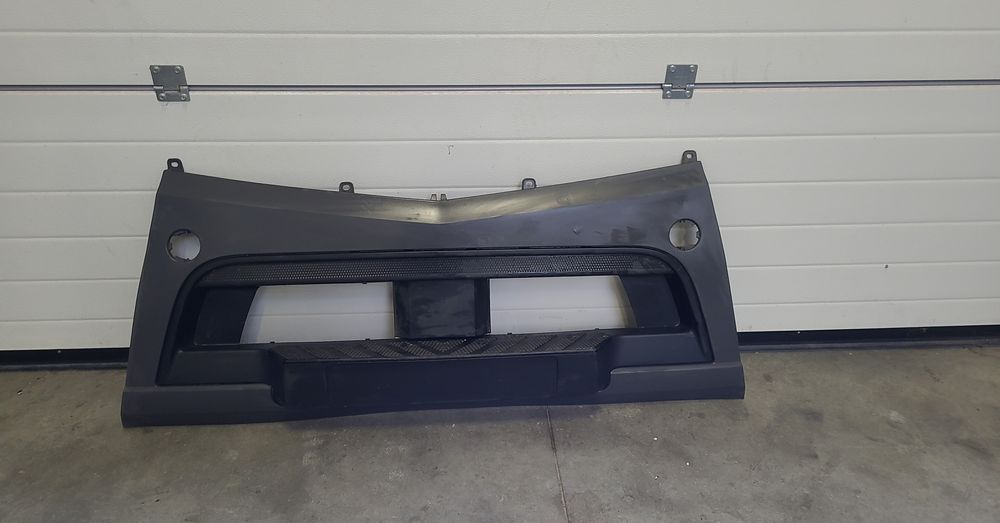 ZDERZAK MERCEDES ACTROS MP4 ORYGINAŁ - Stoßstange für LKW: das Bild 1 ZDERZAK MERCEDES ACTROS MP4 ORYGINAŁ - Stoßstange für LKW: das Bild 1