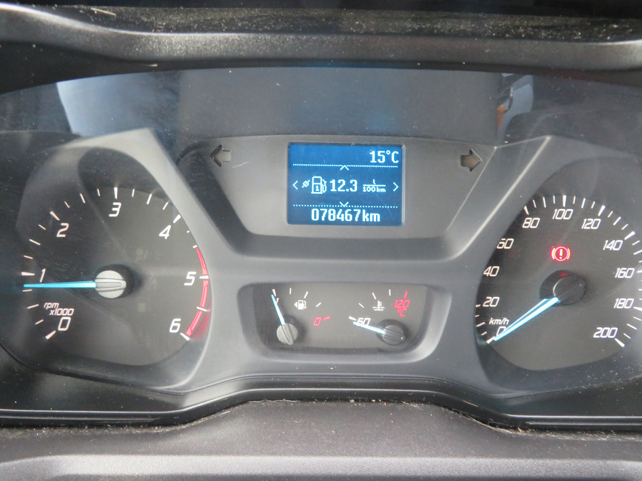Koffer Transporter Ford Transit 2.0TDCi: das Bild 18