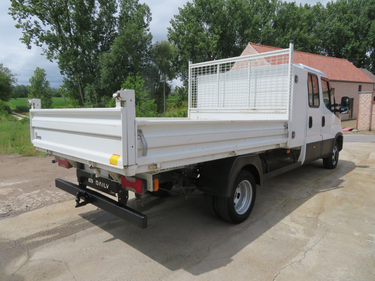 Kipper Transporter, Transporter mit Doppelkabine IVECO Daily 35C16 3.0 Dubbel cabine: das Bild 7