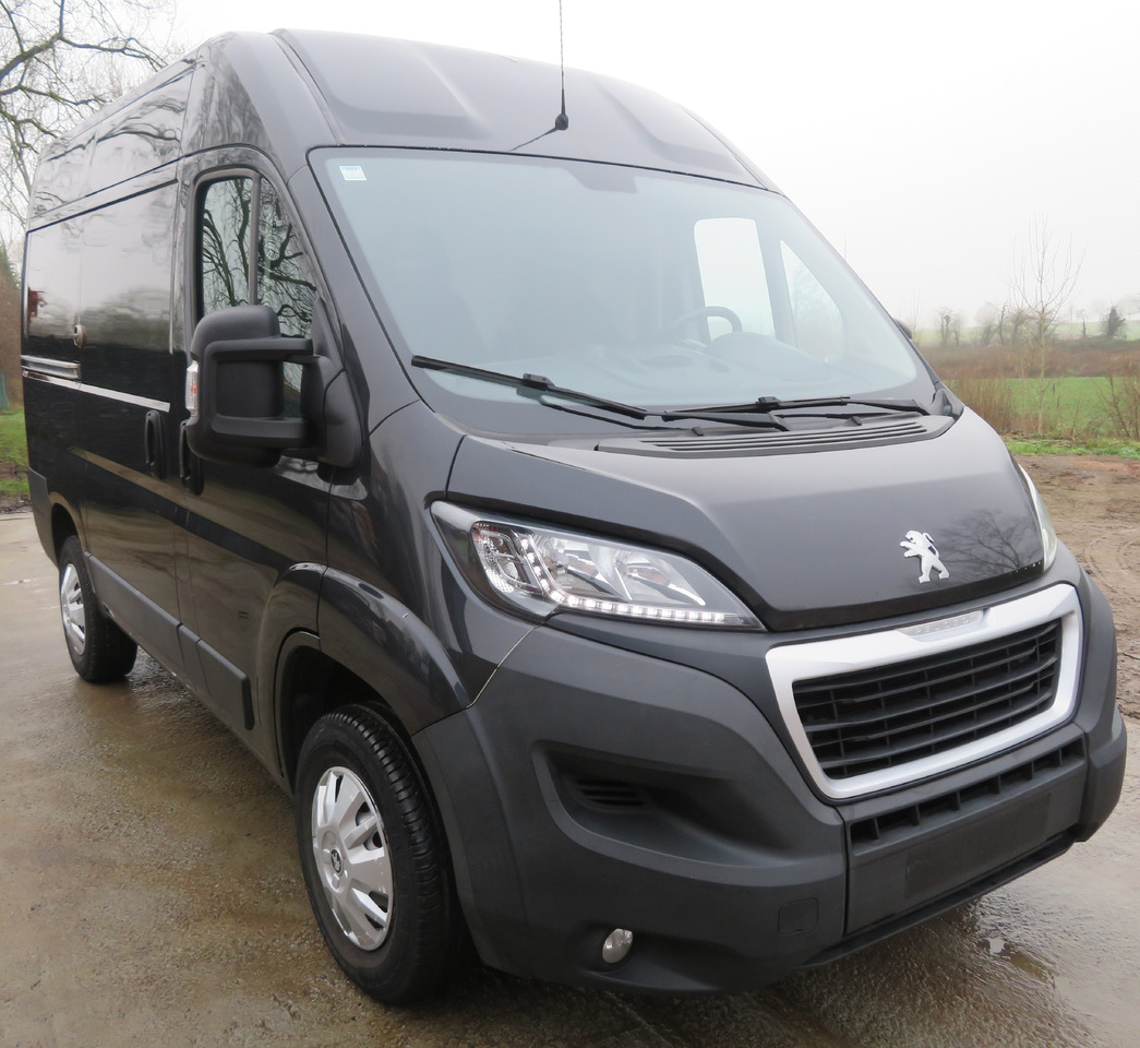 Peugeot Boxer 2.0blue HDI - Kleintransporter: das Bild 1 Peugeot Boxer 2.0blue HDI - Kleintransporter: das Bild 1
