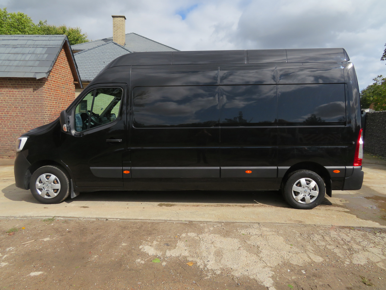 Renault Master 2.3dCi Grand Confort - L3H3 - Kastenwagen: das Bild 4 Renault Master 2.3dCi Grand Confort - L3H3 - Kastenwagen: das Bild 4