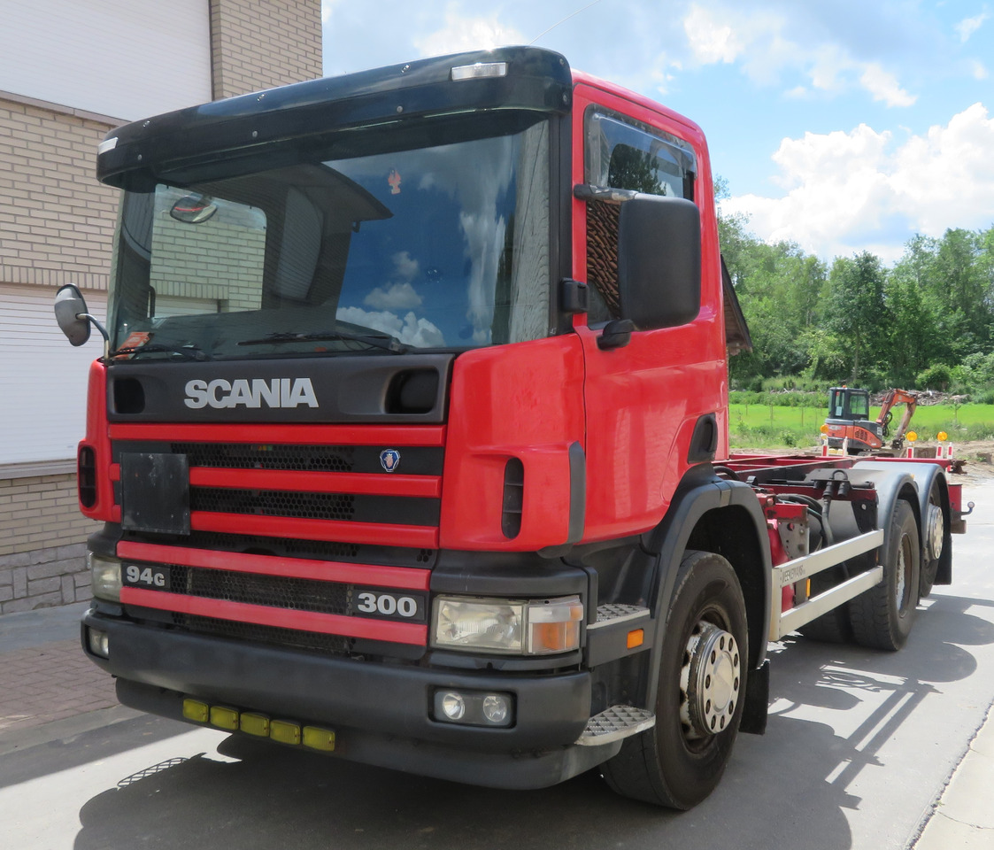 Scania 94 GB 6X2 - Fahrgestell LKW: das Bild 4 Scania 94 GB 6X2 - Fahrgestell LKW: das Bild 4