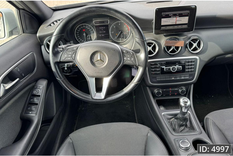 PKW Mercedes-Benz A-Klasse 180 CDI Euro 5, / Manual: das Bild 9