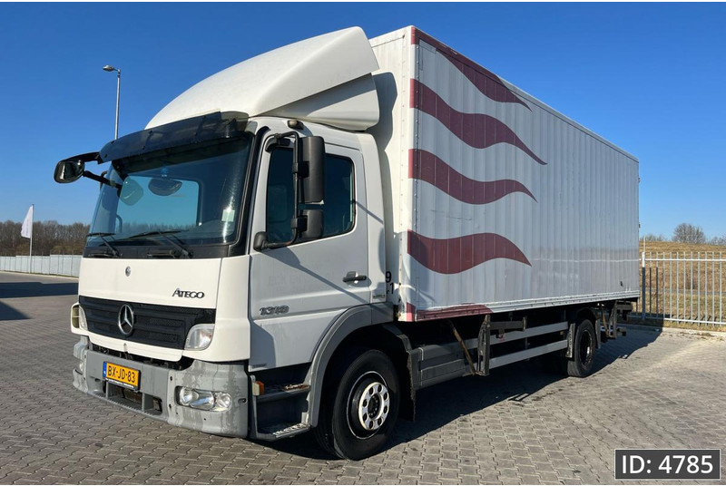 Mercedes-Benz Atego 1318 Day Cab, Euro 5, BDF / EPS automatic / DHOLLANDIA 2000KG - Containerwagen/ Wechselfahrgestell LKW: das Bild 1 Mercedes-Benz Atego 1318 Day Cab, Euro 5, BDF / EPS automatic / DHOLLANDIA 2000KG - Containerwagen/ Wechselfahrgestell LKW: das Bild 1