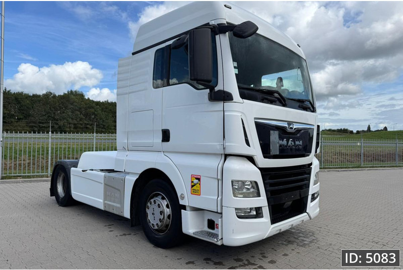 MAN TGX 18.500 XLX, Euro 6, / Retarder / 2 Tanks, Intarder - Sattelzugmaschine: das Bild 4 MAN TGX 18.500 XLX, Euro 6, / Retarder / 2 Tanks, Intarder - Sattelzugmaschine: das Bild 4