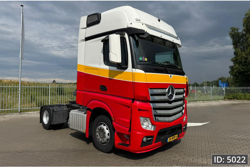 Mercedes-Benz Actros 1845 GigaSpace, Euro 6, / Gigaspace - Sattelzugmaschine: das Bild 4 Mercedes-Benz Actros 1845 GigaSpace, Euro 6, / Gigaspace - Sattelzugmaschine: das Bild 4