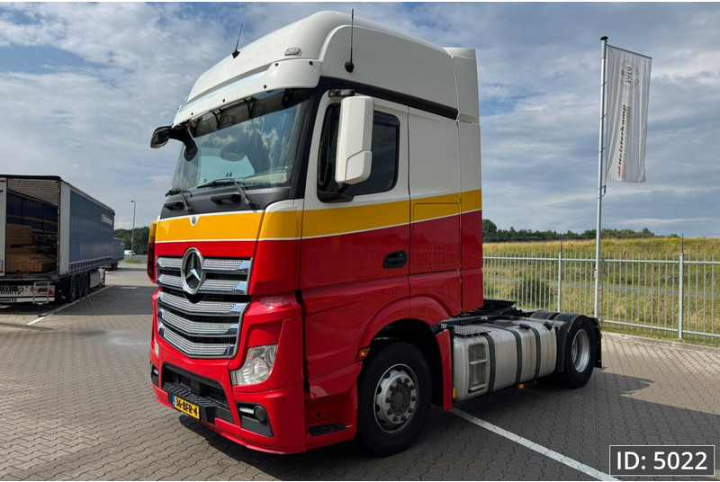 Mercedes-Benz Actros 1845 GigaSpace, Euro 6, / Gigaspace - Sattelzugmaschine: das Bild 1 Mercedes-Benz Actros 1845 GigaSpace, Euro 6, / Gigaspace - Sattelzugmaschine: das Bild 1