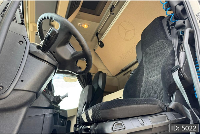 Mercedes-Benz Actros 1845 GigaSpace, Euro 6, / Gigaspace - Sattelzugmaschine: das Bild 5 Mercedes-Benz Actros 1845 GigaSpace, Euro 6, / Gigaspace - Sattelzugmaschine: das Bild 5