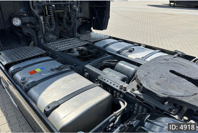 Scania R450 Topline, Euro 6, Retarder / Standklima / Fridge / 2 tanks, Intarder - Sattelzugmaschine: das Bild 5 Scania R450 Topline, Euro 6, Retarder / Standklima / Fridge / 2 tanks, Intarder - Sattelzugmaschine: das Bild 5