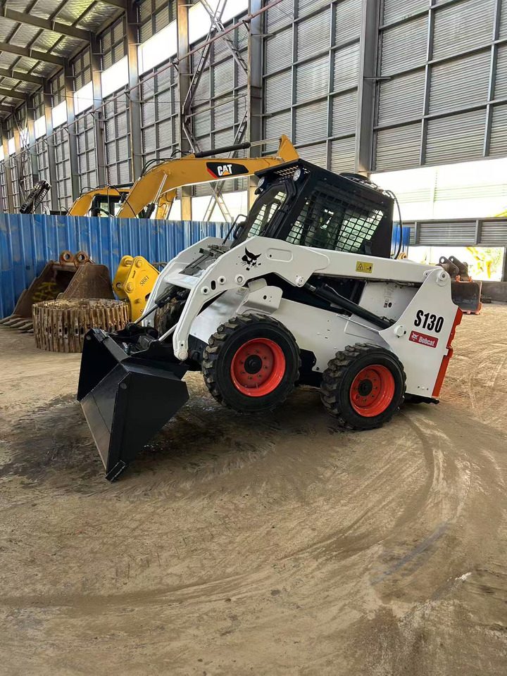 BOBCAT S130 Skid Steer Loader Click for Discount - Kompaktlader: das Bild 3 BOBCAT S130 Skid Steer Loader Click for Discount - Kompaktlader: das Bild 3