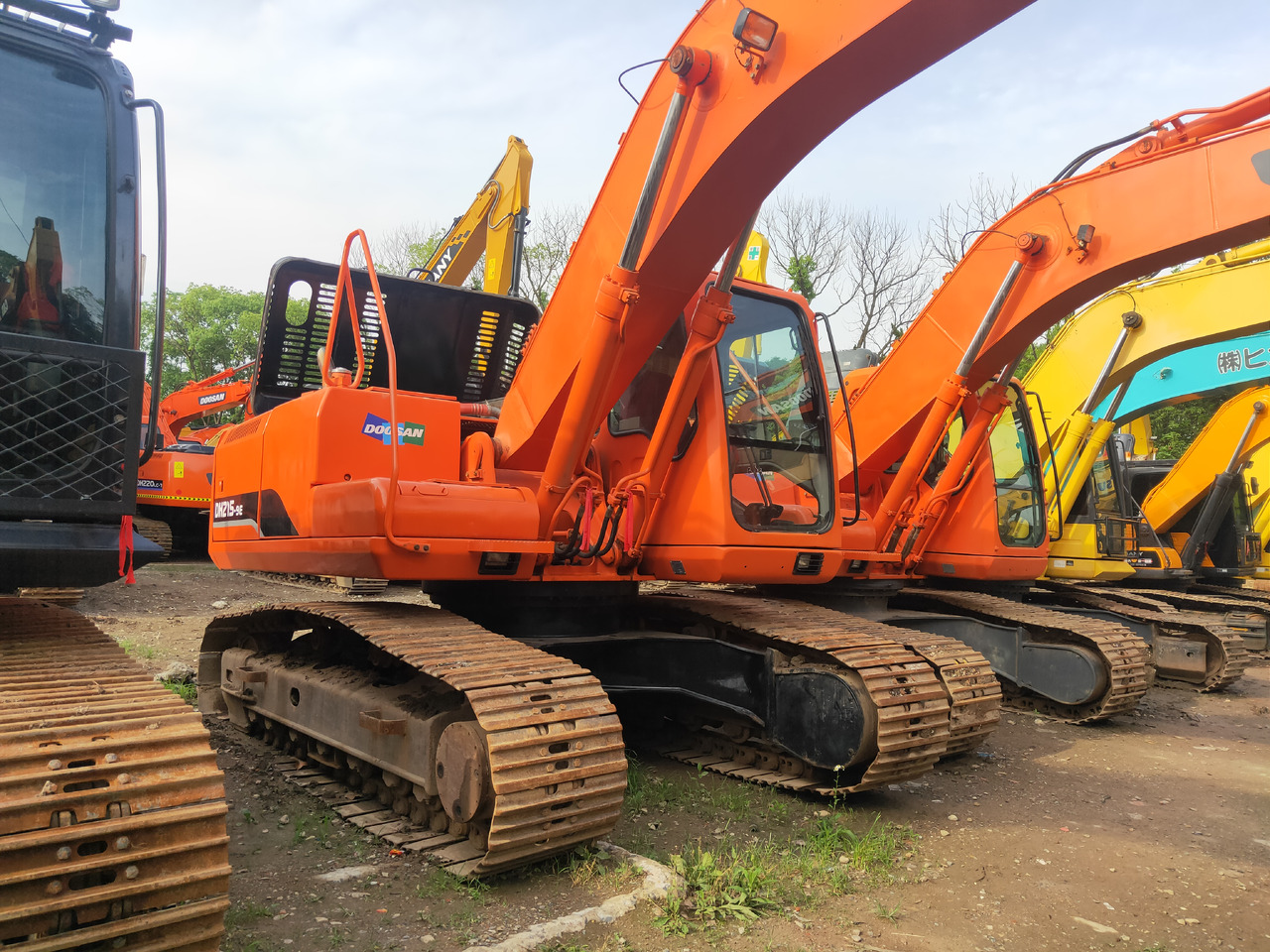 DOOSAN DH215LC-9 - Kettenbagger: das Bild 1 DOOSAN DH215LC-9 - Kettenbagger: das Bild 1
