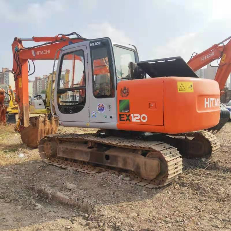 HITACHI EX120-5 - Kettenbagger: das Bild 2 HITACHI EX120-5 - Kettenbagger: das Bild 2