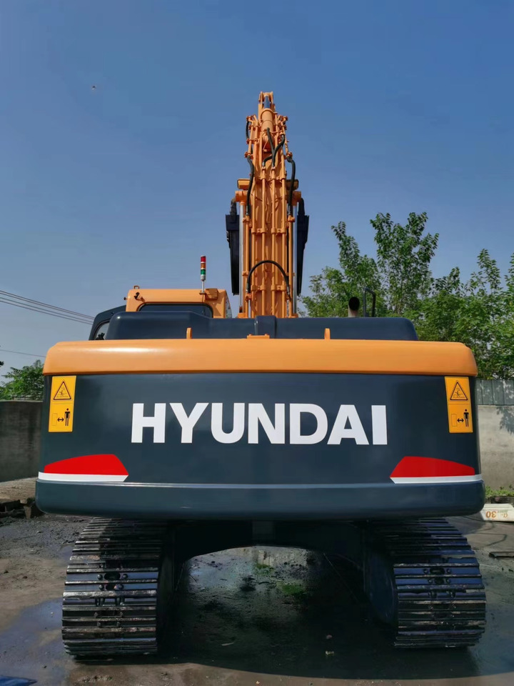 HYUNDAI R220-9S - Kettenbagger: das Bild 2 HYUNDAI R220-9S - Kettenbagger: das Bild 2
