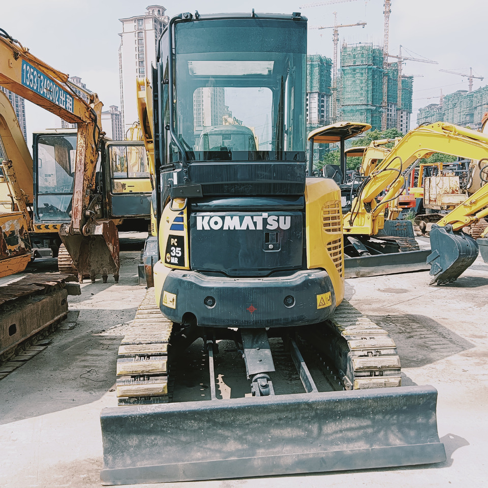 KOMATSU PC35MR - Kettenbagger: das Bild 2 KOMATSU PC35MR - Kettenbagger: das Bild 2