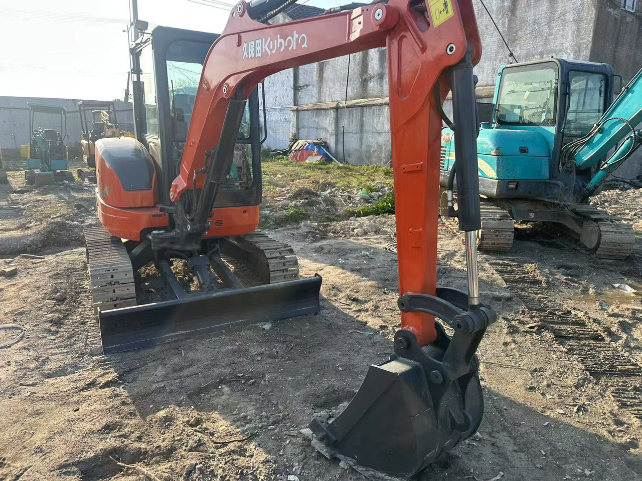 KUBOTA U35 - Kettenbagger: das Bild 3 KUBOTA U35 - Kettenbagger: das Bild 3