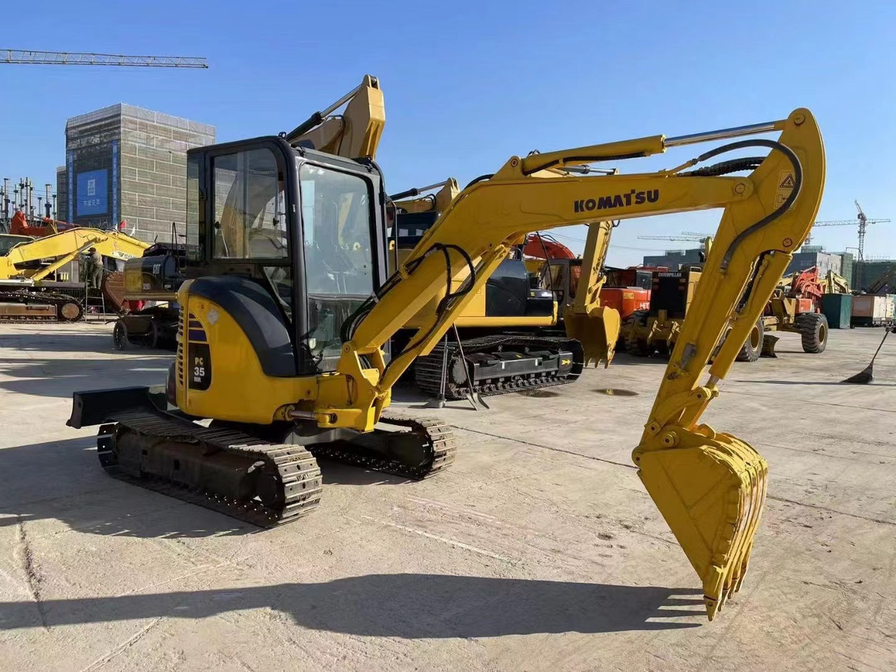 Komatsu PC35 - Kettenbagger: das Bild 3 Komatsu PC35 - Kettenbagger: das Bild 3