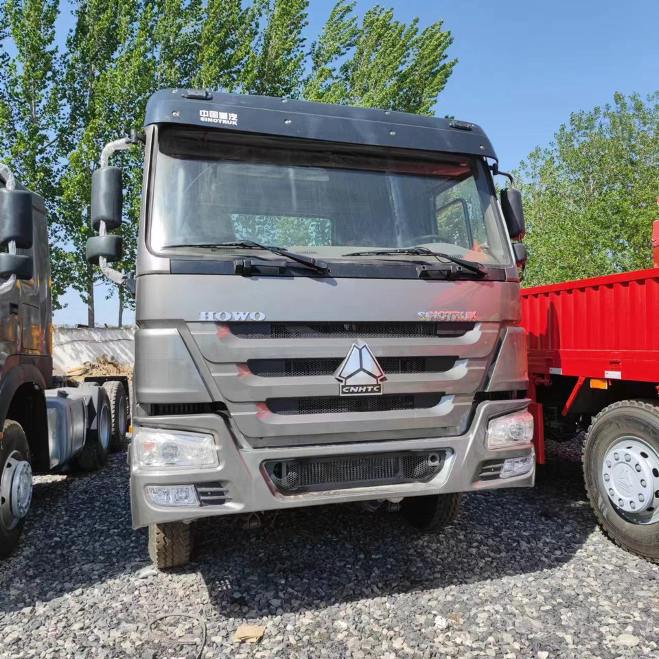 SINOTRUK HOWO 371 CLICK HERE FOR DISCOUNT - Sattelzugmaschine: das Bild 2 SINOTRUK HOWO 371 CLICK HERE FOR DISCOUNT - Sattelzugmaschine: das Bild 2