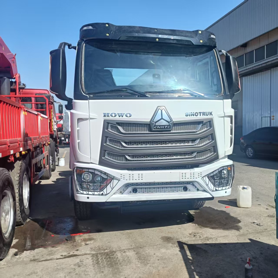 SINOTRUK NX CLICK HERE FOR DISCOUNT - Sattelzugmaschine: das Bild 2 SINOTRUK NX CLICK HERE FOR DISCOUNT - Sattelzugmaschine: das Bild 2
