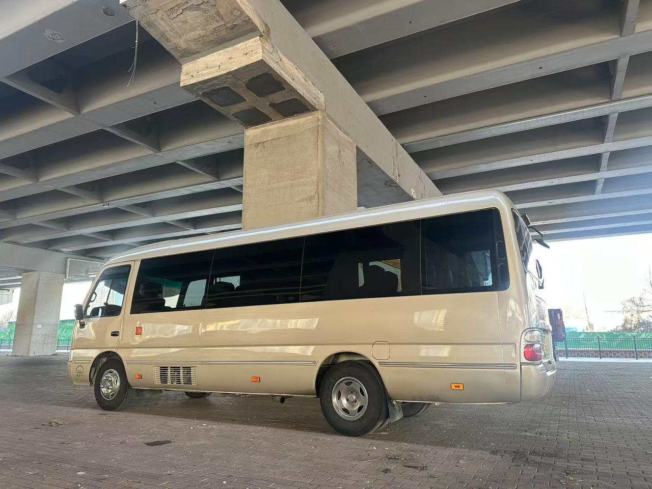 TOYOTA Coaster - Linienbus: das Bild 3 TOYOTA Coaster - Linienbus: das Bild 3