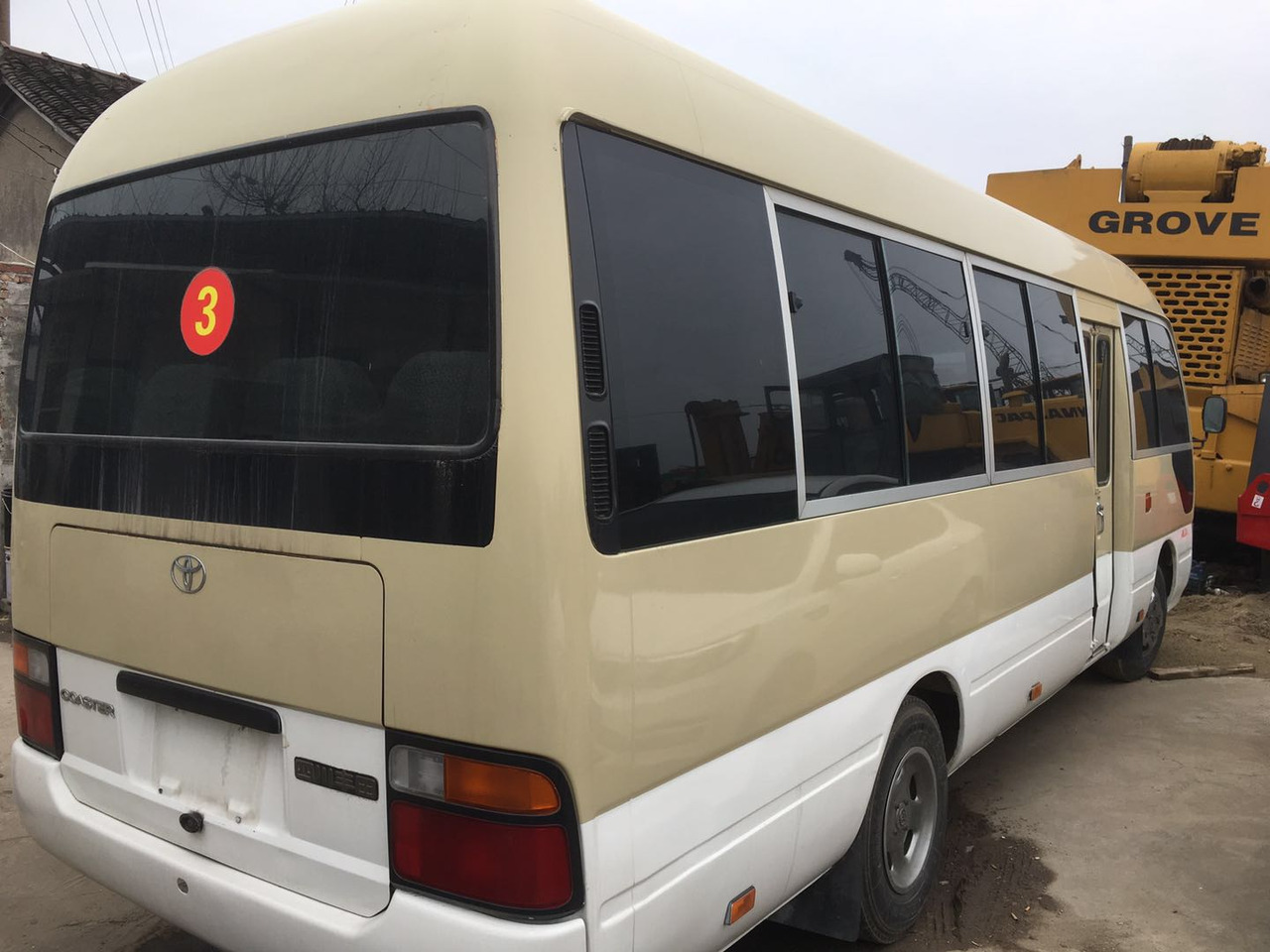 TOYOTA Coaster - Linienbus: das Bild 5 TOYOTA Coaster - Linienbus: das Bild 5