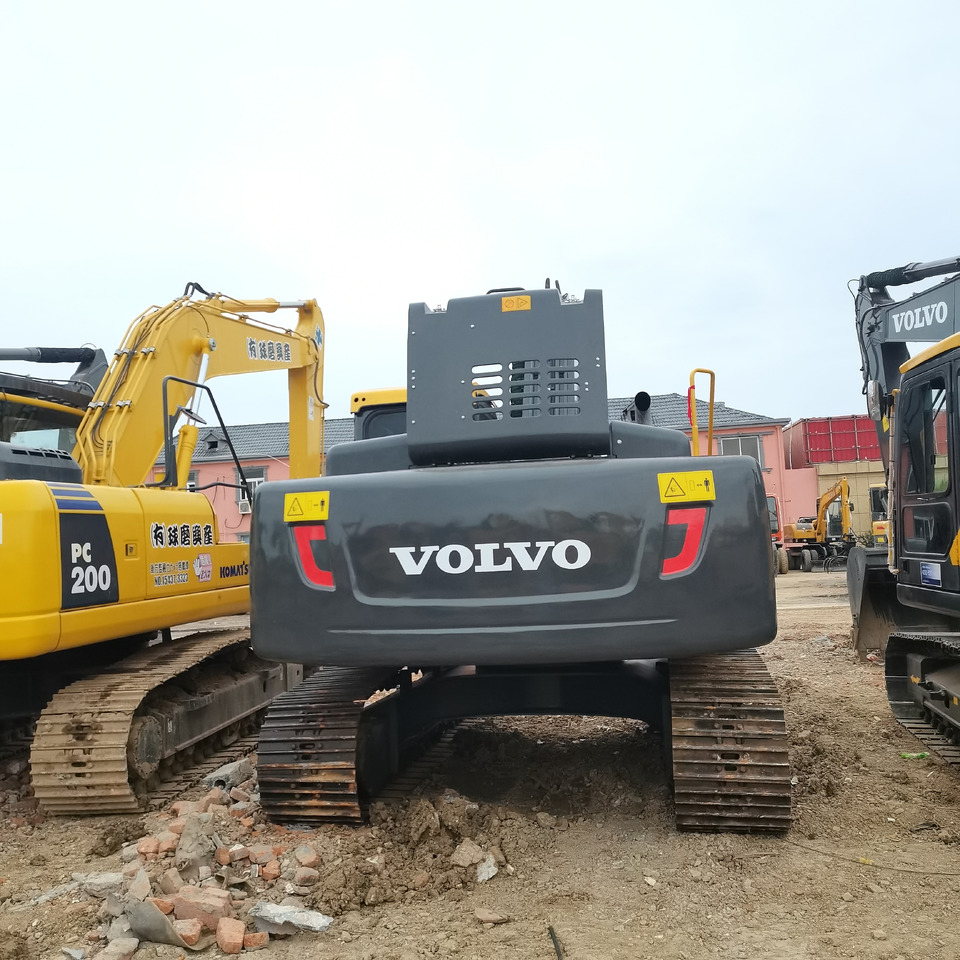 VOLVO EC240 - Kettenbagger: das Bild 4 VOLVO EC240 - Kettenbagger: das Bild 4