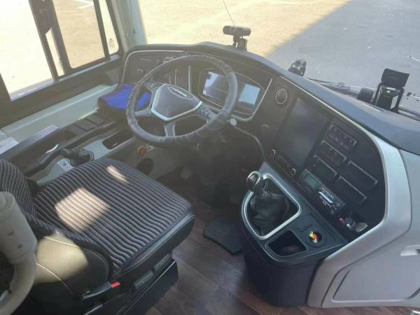 YUTONG 39 Seaters Coach Good condition Low mileage - Reisebus: das Bild 3 YUTONG 39 Seaters Coach Good condition Low mileage - Reisebus: das Bild 3