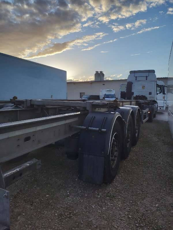 Semi-remorque 3 Essieux 38 TONNES CHARIOT COULISSANT - Container/ Wechselfahrgestell Auflieger: das Bild 3 Semi-remorque 3 Essieux 38 TONNES CHARIOT COULISSANT - Container/ Wechselfahrgestell Auflieger: das Bild 3