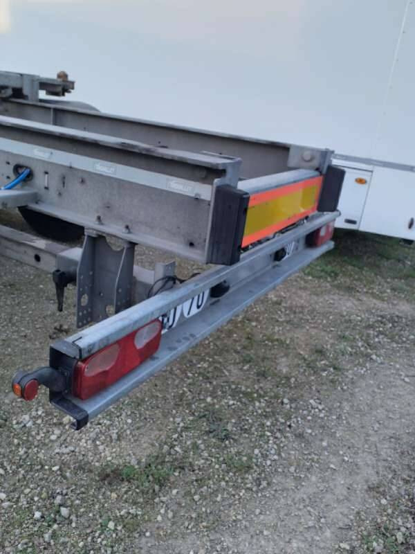 Semi-remorque 3 Essieux 38 TONNES CHARIOT COULISSANT - Container/ Wechselfahrgestell Auflieger: das Bild 2 Semi-remorque 3 Essieux 38 TONNES CHARIOT COULISSANT - Container/ Wechselfahrgestell Auflieger: das Bild 2