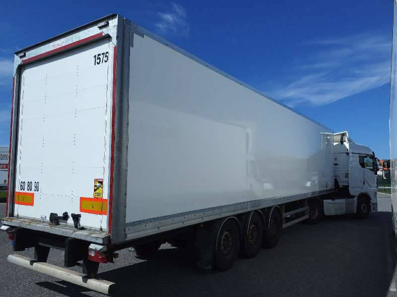 Semi-remorque 3 Essieux SEMI RECONDITONNEE -38 TONNES PORTE RELEVANTE - Koffer Auflieger: das Bild 1 Semi-remorque 3 Essieux SEMI RECONDITONNEE -38 TONNES PORTE RELEVANTE - Koffer Auflieger: das Bild 1