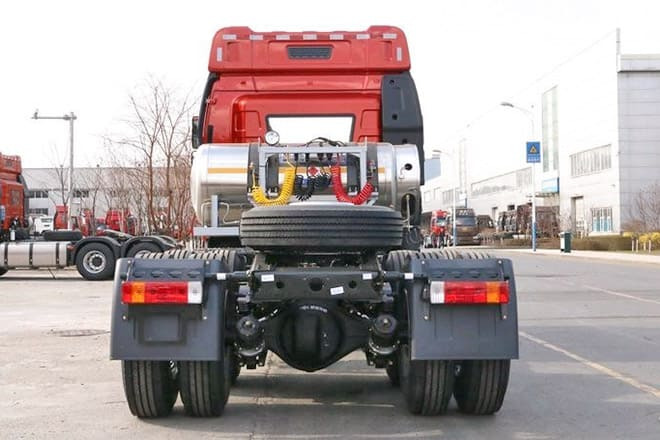 FAW FAW 6X4 Trucks for Sale Prices in Vanuatu - Sattelzugmaschine: das Bild 4 FAW FAW 6X4 Trucks for Sale Prices in Vanuatu - Sattelzugmaschine: das Bild 4