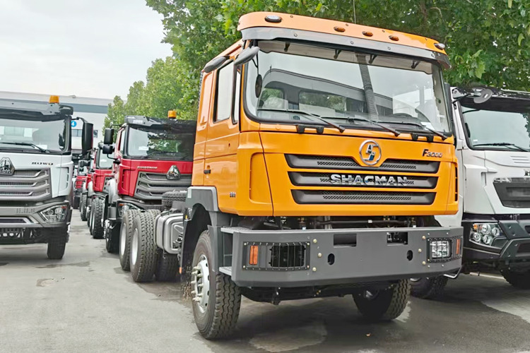 SHACMAN F3000 Shacman Truck Head for Sale in Saudi Arabia - Sattelzugmaschine: das Bild 1 SHACMAN F3000 Shacman Truck Head for Sale in Saudi Arabia - Sattelzugmaschine: das Bild 1