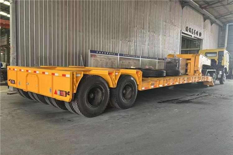 TITAN 2 Axle Detachable Gooseneck Trailer for Sale In Jamaica - Tieflader Auflieger: das Bild 3 TITAN 2 Axle Detachable Gooseneck Trailer for Sale In Jamaica - Tieflader Auflieger: das Bild 3