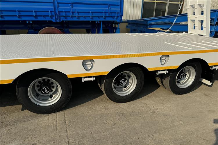 TITAN 3 Axle 80 Ton Lowbed Semi Trailer for Sale In Philippines - Tieflader Auflieger: das Bild 5 TITAN 3 Axle 80 Ton Lowbed Semi Trailer for Sale In Philippines - Tieflader Auflieger: das Bild 5