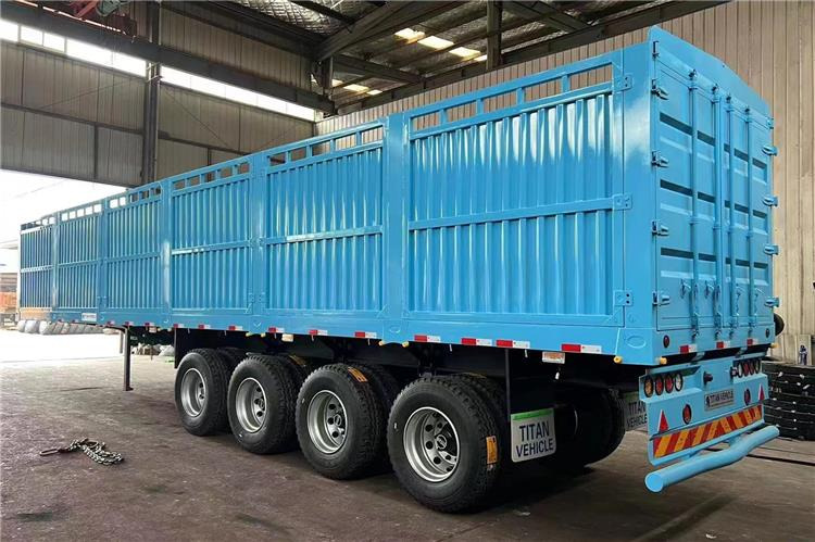 TITAN 4 Axle Fence Semi Truck Trailer for Sale price In Rwanda - Tiertransporter Auflieger: das Bild 1 TITAN 4 Axle Fence Semi Truck Trailer for Sale price In Rwanda - Tiertransporter Auflieger: das Bild 1