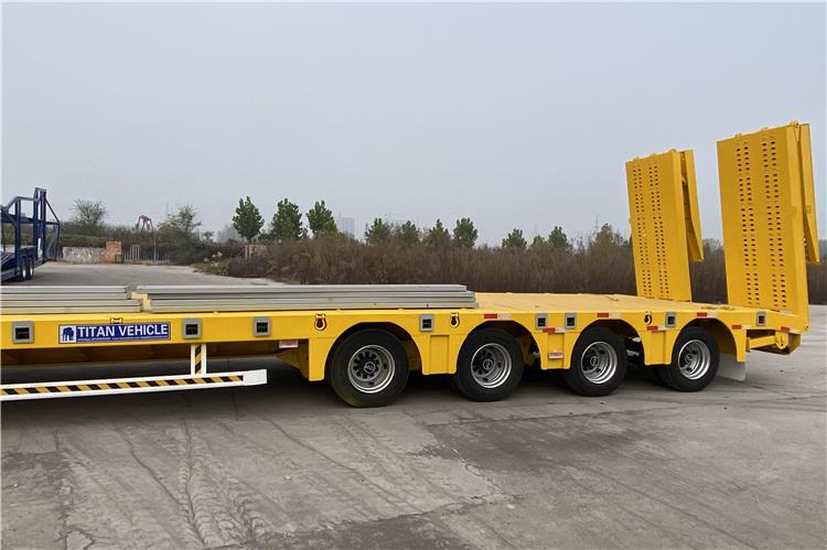 TITAN Heavy Duty 4 Low Bed Trailer for Sale Price In Guinea - Tieflader Auflieger: das Bild 4 TITAN Heavy Duty 4 Low Bed Trailer for Sale Price In Guinea - Tieflader Auflieger: das Bild 4