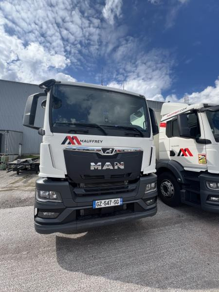 MAN TGS 26.440 - Koffer LKW: das Bild 2 MAN TGS 26.440 - Koffer LKW: das Bild 2
