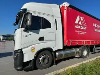 Iveco S-WAY 460 - Sattelzugmaschine: das Bild 4 Iveco S-WAY 460 - Sattelzugmaschine: das Bild 4