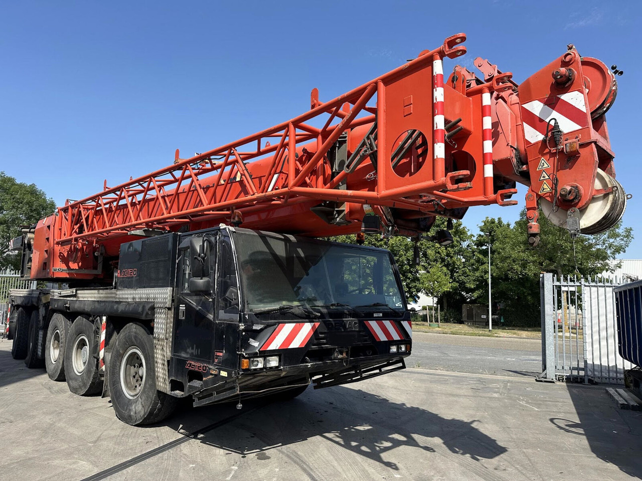 Terex Demag AC 120 - Mobilkran: das Bild 2 Terex Demag AC 120 - Mobilkran: das Bild 2