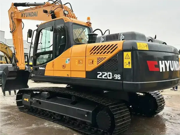 2022 Hyundai R220-9S - Kettenbagger: das Bild 1 2022 Hyundai R220-9S - Kettenbagger: das Bild 1