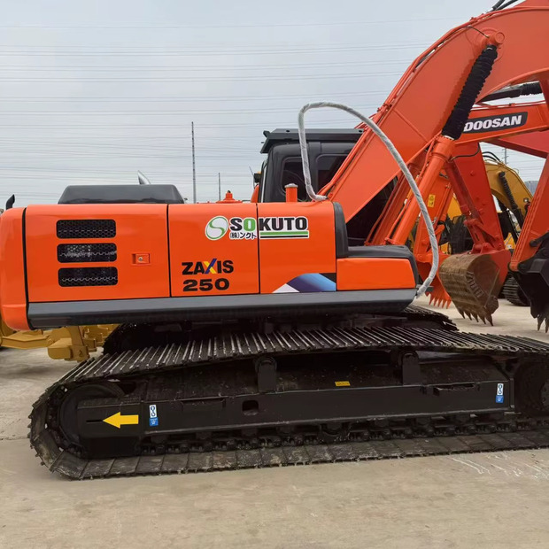 2023 Hitachi ZX250 - Kettenbagger: das Bild 1 2023 Hitachi ZX250 - Kettenbagger: das Bild 1